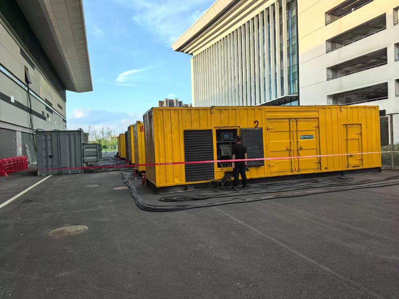 市中柴油发电机冬季保养注意事项?